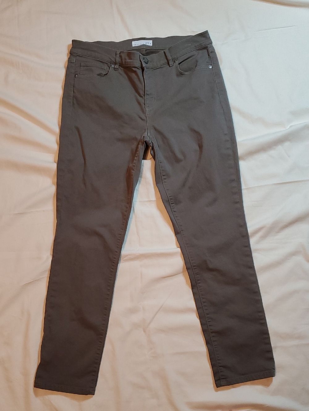 Loft Skinny Crop Olive Jeans